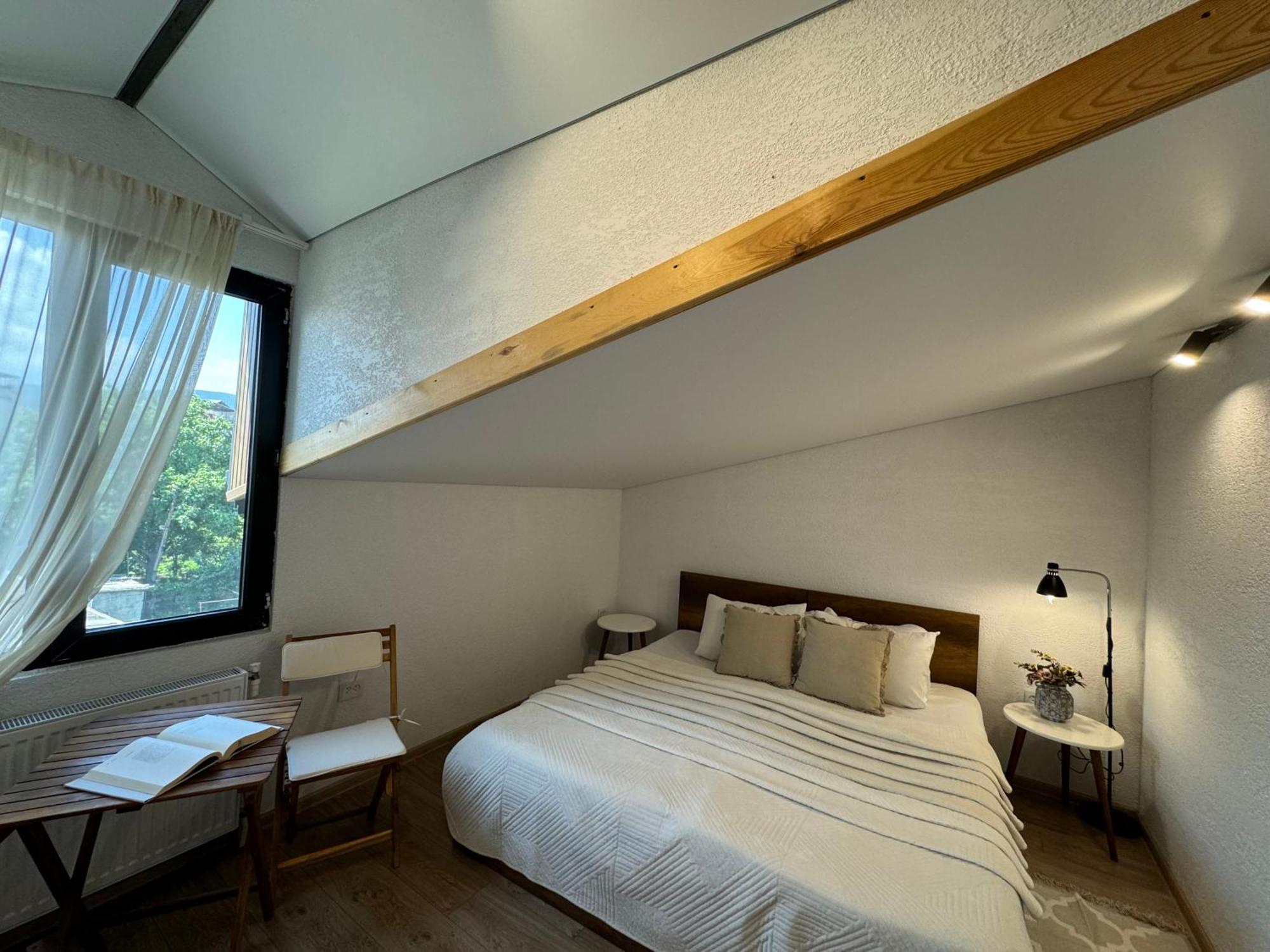 Guest House Elene ゴリ エクステリア 写真