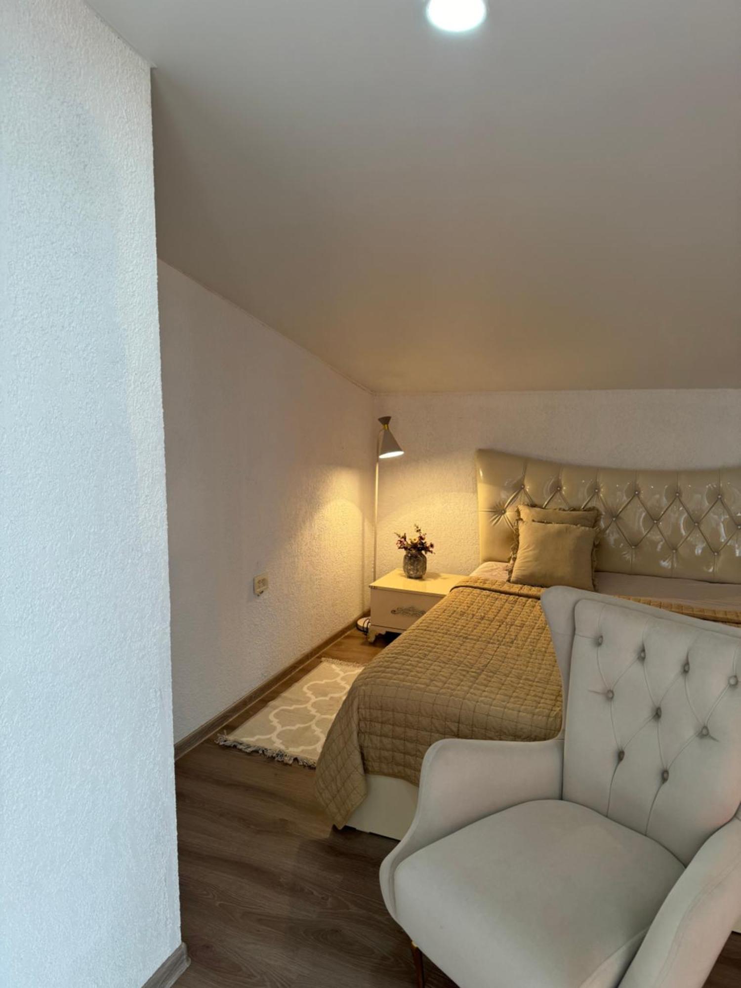Guest House Elene ゴリ エクステリア 写真