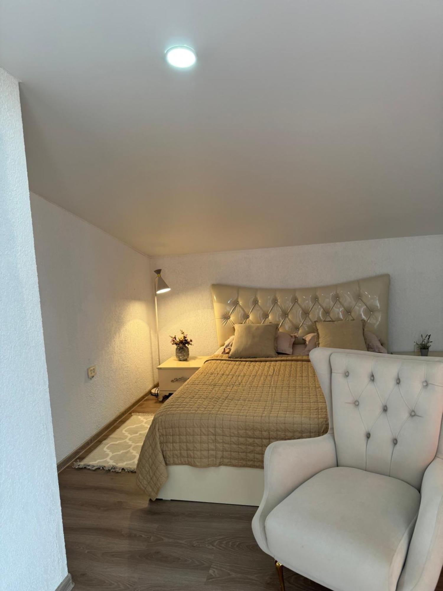 Guest House Elene ゴリ エクステリア 写真
