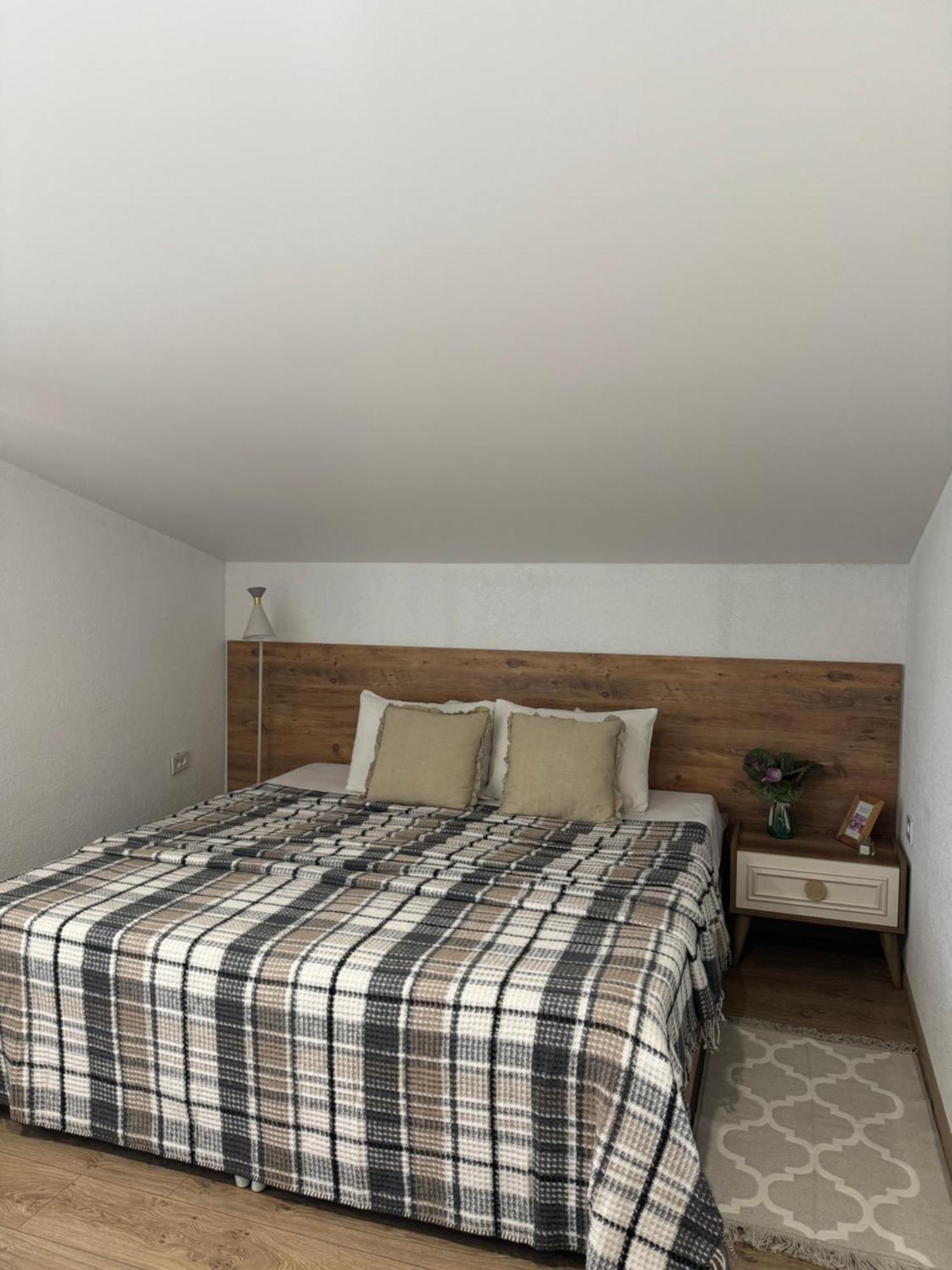 Guest House Elene ゴリ エクステリア 写真