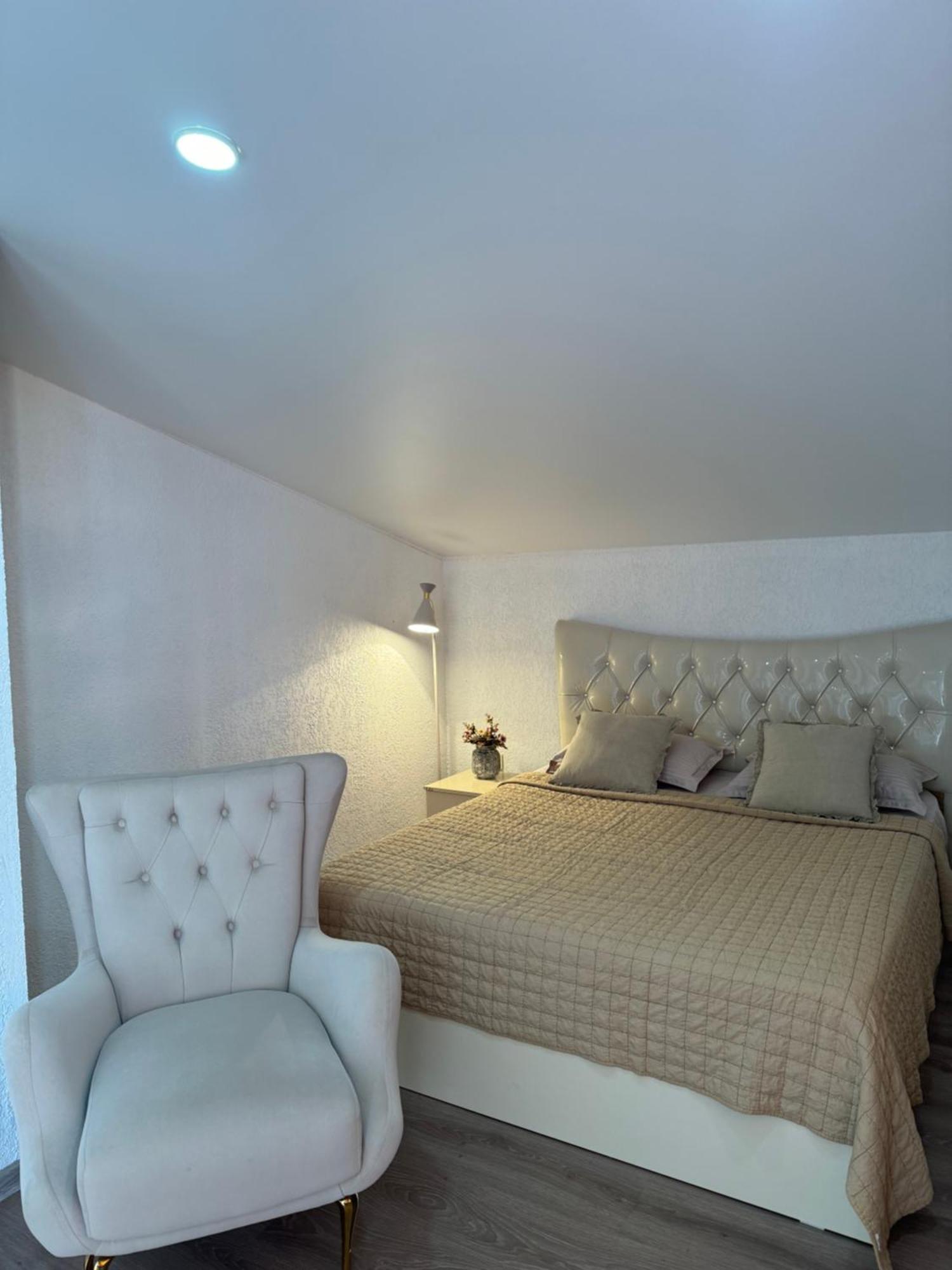 Guest House Elene ゴリ エクステリア 写真